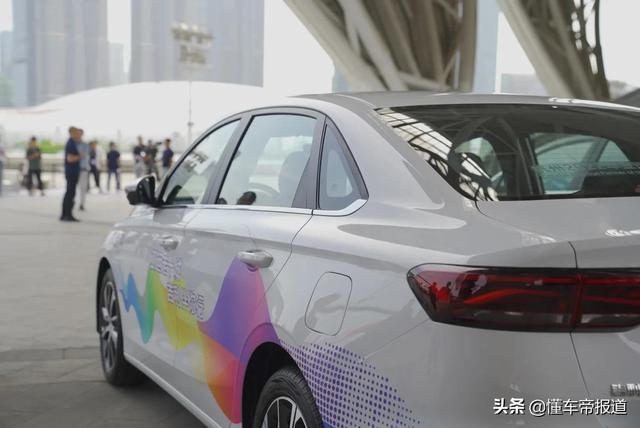 新车 | 亲民家轿进化！吉利第4代帝豪正式亮相，实车更惊艳