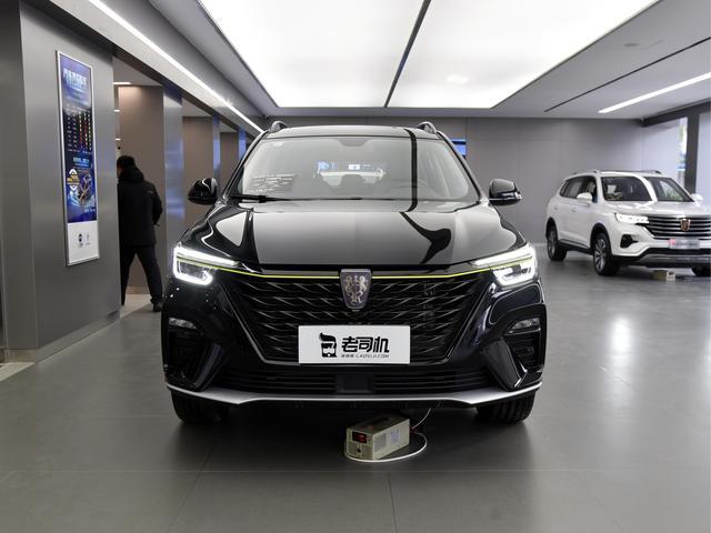 新外观新车标像合资一样，高品质大空间SUV，实拍荣威RX5