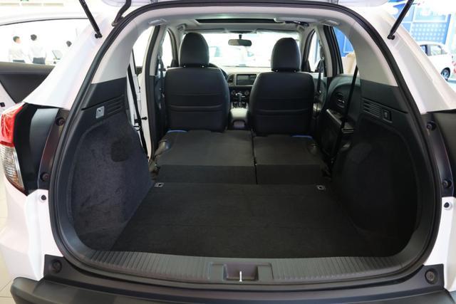 手握15万预算买SUV？90后小哥跑一趟本田4S店，锁定缤智