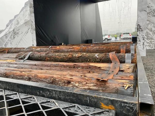 一次糟糕的赛道日活动，我试出了沃尔沃的真实驾控实力