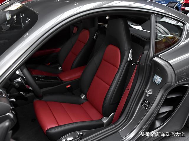 豪华入门跑车，价格能接受，中置后驱油耗7.2L，带你看保时捷718