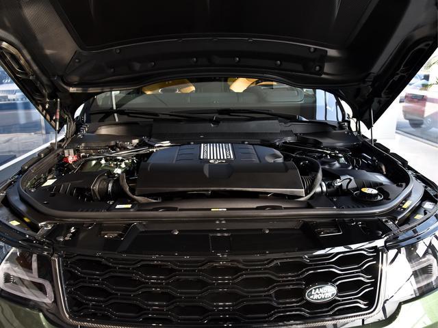 5.0L+V8机增，全套碳纤维+定制套件，实拍路虎揽运竞速版