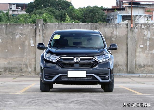 本田的王牌SUV，193马力+全景天窗，省油空间大，才19万