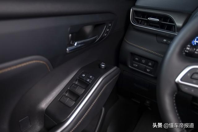 新车 | 身为王者却独爱青铜？丰田汉兰达“青铜特别版”官图发布