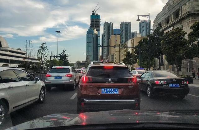 驾驶1.0T的SUV满载自驾游 老司机们能满意吗？