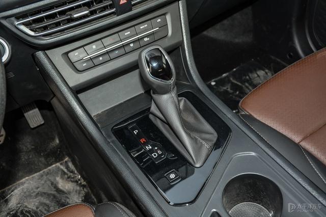2021款东风风光S560已到店 提供1.5T/2.0L引擎