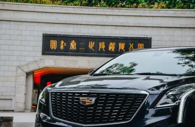 为什么年轻人都喜欢凯迪拉克？自从开了XT5，知道原因了