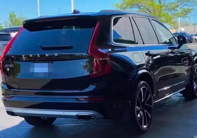 沃尔沃XC90提车！2.0T引擎+7座，雷神之锤大灯+四驱，比Q7还帅气