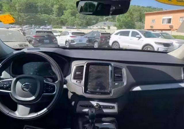 沃尔沃XC90提车！2.0T引擎+7座，雷神之锤大灯+四驱，比Q7还帅气