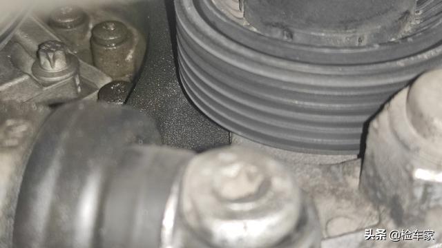 为何有钱人要买二手豪车？这辆200万的保时捷帕拉梅拉给你答案