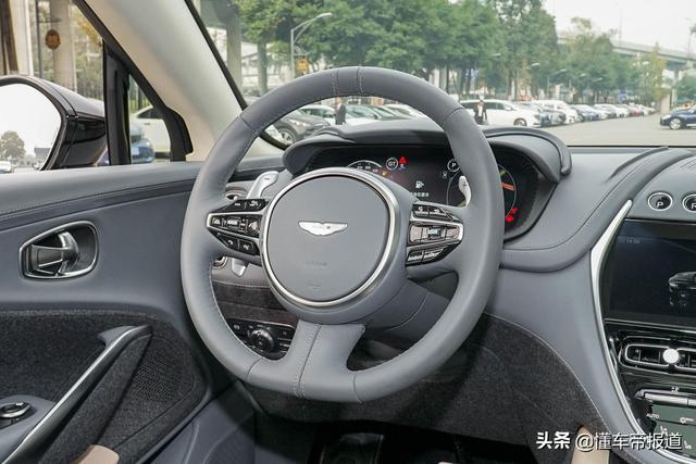 新车 | 售229.8万起，新款阿斯顿·马丁DBX上市，提供多种新选装配置