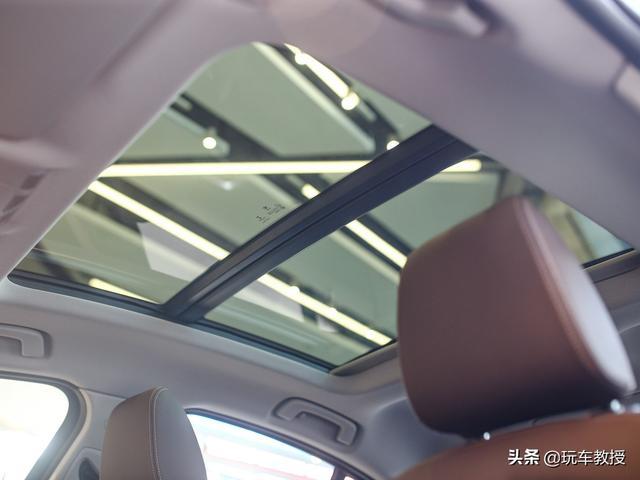 到店实拍宝马1系 不到16万就可以圆豪车梦！