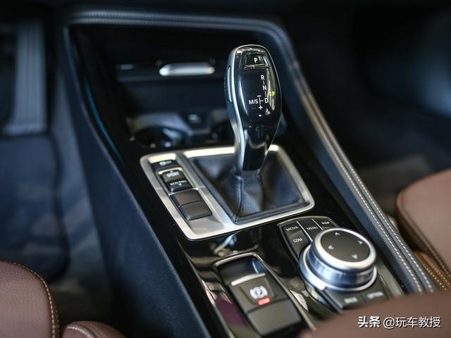 到店实拍宝马1系 不到16万就可以圆豪车梦！