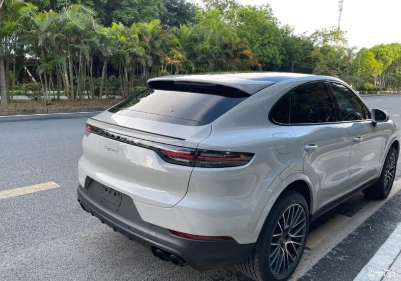 提车作业2021款哑灰色卡宴coupe提车记