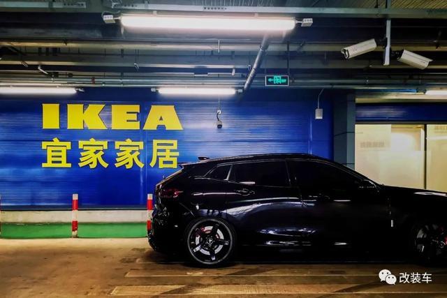 银行经理打造极致黑武士WEY VV7，单身狗慎入