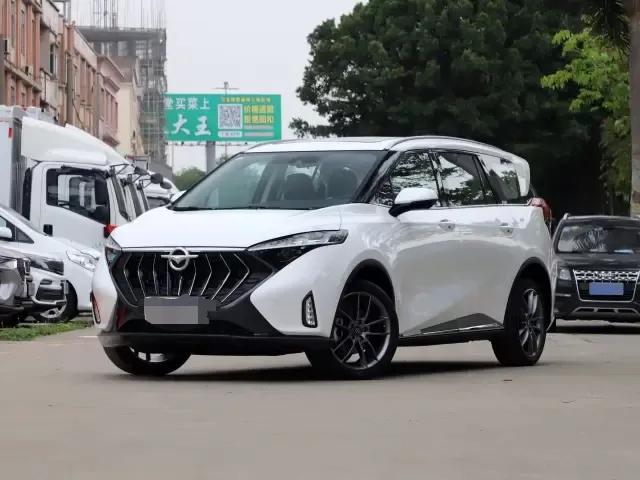 靠颜值逆袭的国产MPV，月销855辆就是成功，海马7X守住品牌底线