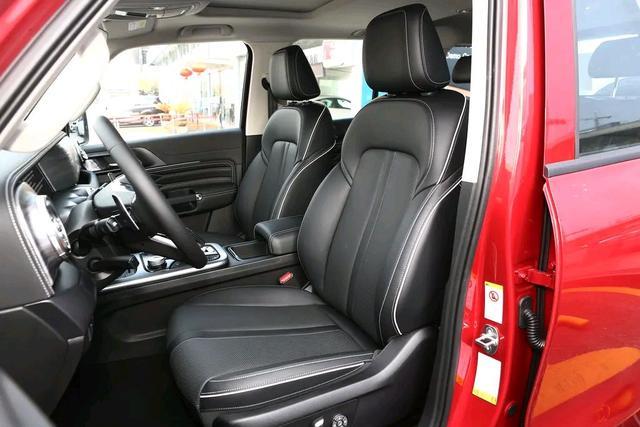 80后提坦克300圆越野梦！用车5000公里谈感受：颜值高，油耗也高