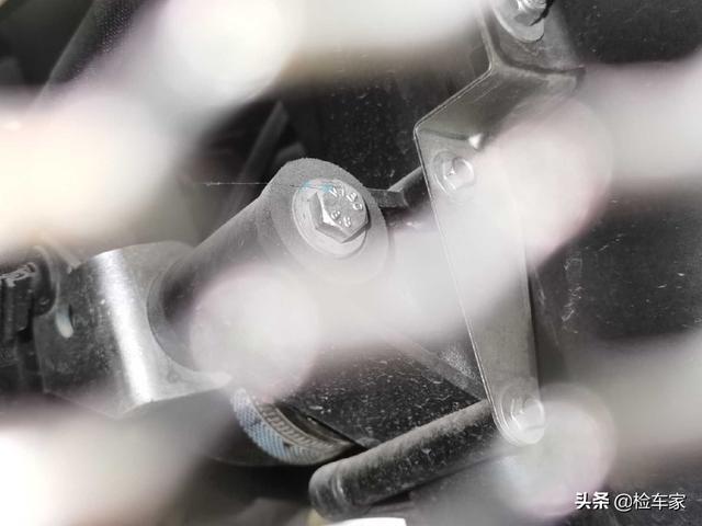 夜店撩妹神车，102万买台一百公里的全新玛莎拉蒂GT值不值？