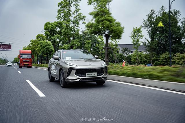 外观像玛莎？动力胜过思域？这台“EVO”到底是什么来头
