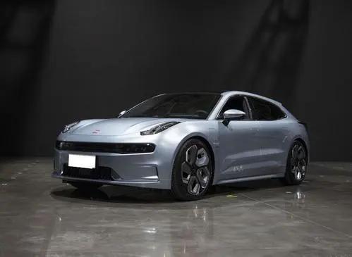 极氪001，零百加速3.8S，顶配续航700km，无边框车门