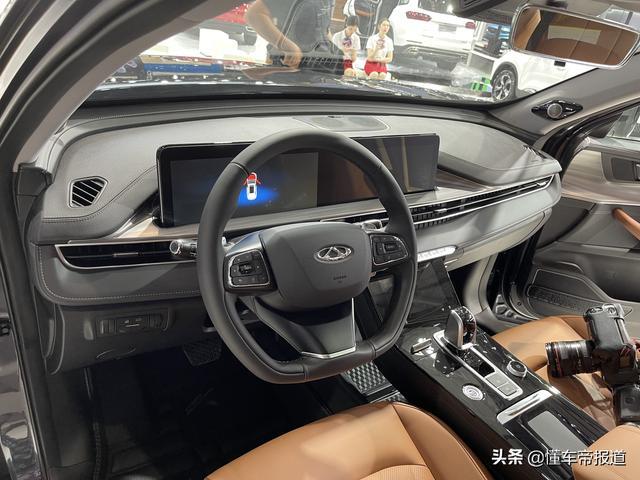 新车｜十几万就能买到6座SUV！奇瑞瑞虎8 PLUS6座版正式上市
