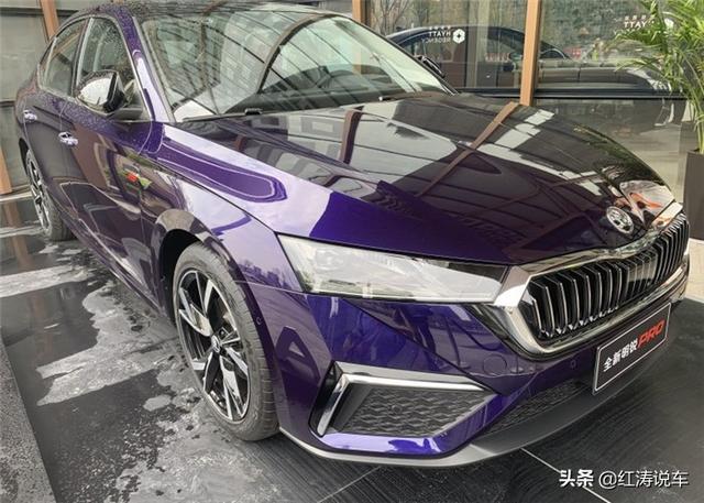 全新明锐PRO很帅气，全系独悬，轴距2.73米，别老盯着速腾