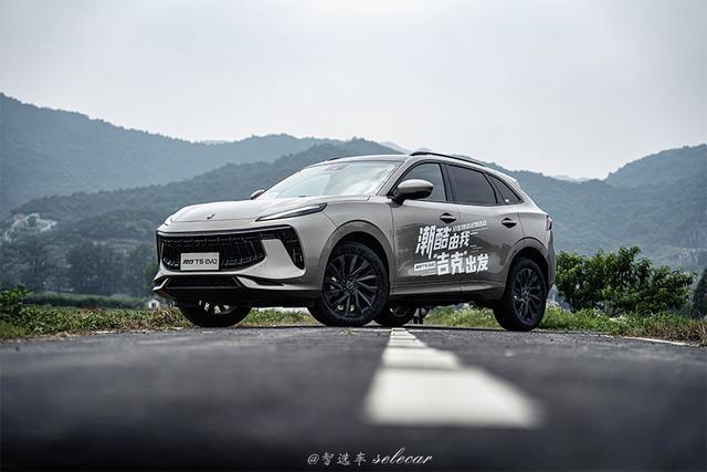 外观像玛莎？动力胜过思域？这台“EVO”到底是什么来头