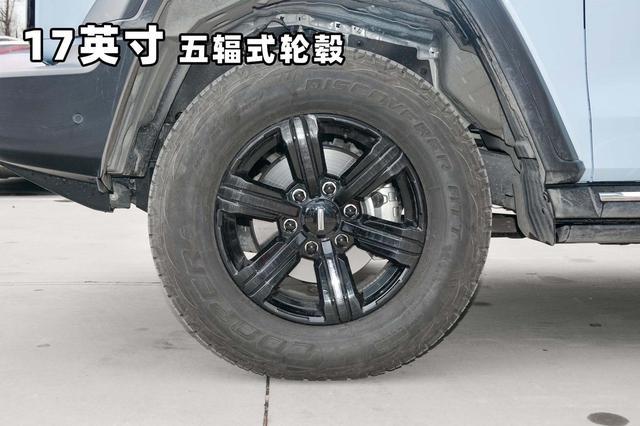 详解坦克300，配置、越野性能都无可挑剔，买不起牧马人就买它