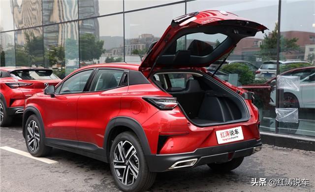 三款适合年轻人的SUV，颜值都很高，最便宜的6.99万元起