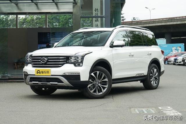新车 | 换“机甲”前脸！全新广汽传祺GS8实车曝光，轴距大幅加长