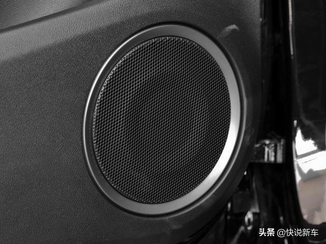 四出排气高颜值，大空间自动挡高端SUV，带你看WEY VV7
