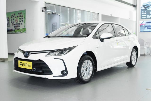 新车｜对标卡罗拉双擎，百公里油耗4.1升！日产混动轩逸曝光