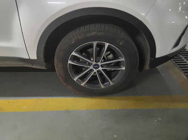 领界设计独到，适合家用的SUV