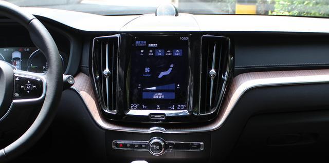 关于XC60，你想到的可能是“安全王”，但这次我想聊点儿不一样的