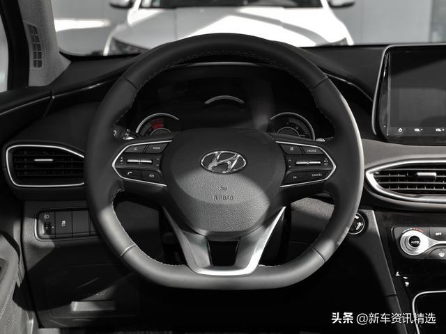 6座宽敞，尺寸大通过性好，低价合资中型SUV，带你看现代胜达