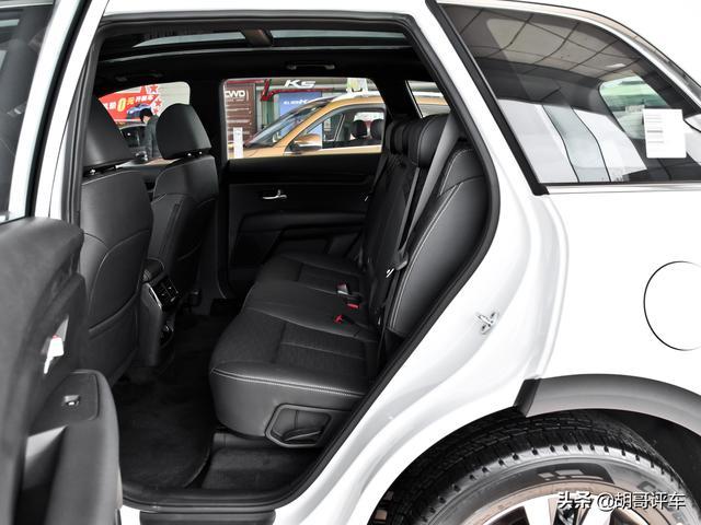 七座合资中型SUV，6AT更可靠，实拍起亚KX7