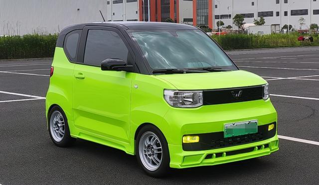 玩出改装新高度，3万多宏光MINI改成“性能车”，回头率爆表