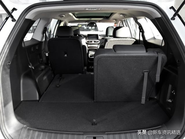 6座宽敞，尺寸大通过性好，低价合资中型SUV，带你看现代胜达