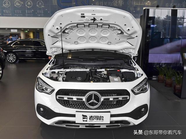 卖价不贵的豪华入门级SUV，高功版本机器油耗仅6.1L，实拍奔驰GLA