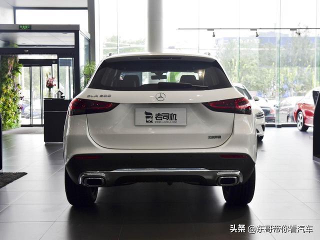 卖价不贵的豪华入门级SUV，高功版本机器油耗仅6.1L，实拍奔驰GLA