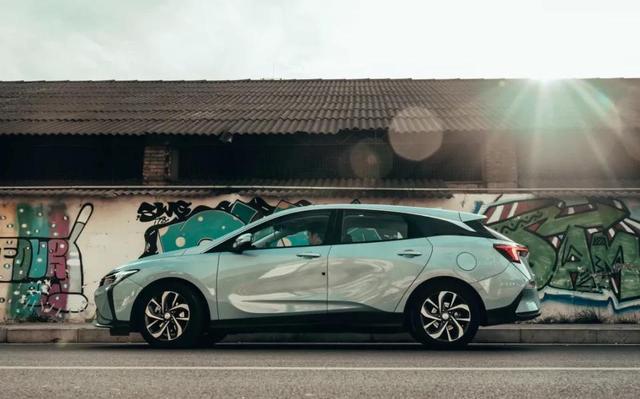 漂亮又能干：微蓝6 PHEV17000公里使用体验