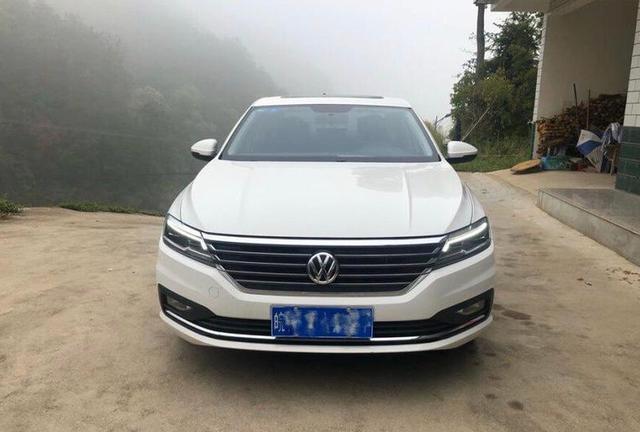 开惯了朗逸，再开朋友的伊兰特，终于发现大众和现代的差距
