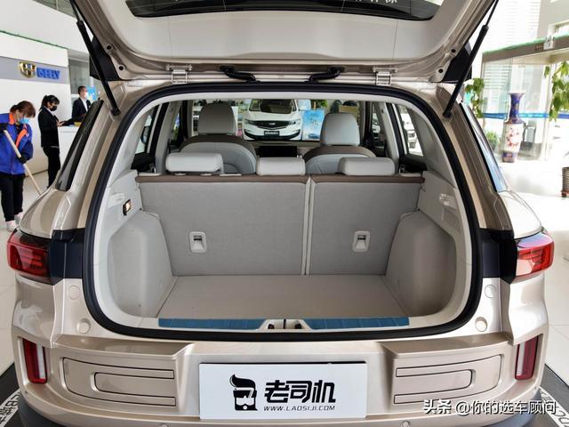 定位更高价格亲民，6.3L油耗92号汽油，带你看吉利ICON