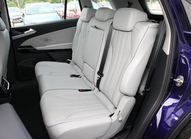 大众拿出诚意了，6月上市2款中大型SUV，长近5米，售价低至23.99w