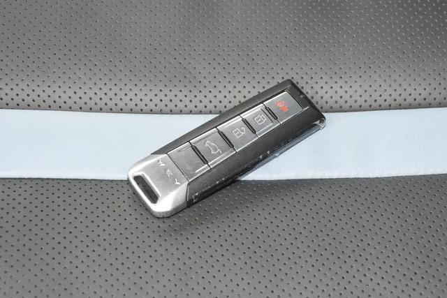 全新车标坦克300正式下线，坦克品牌正式独立