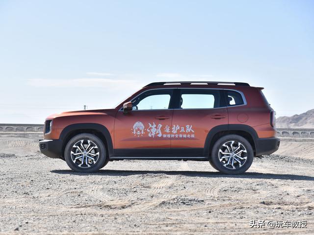 12万级买啥SUV？这三款中国车型不仅帅气 内饰还堪比豪车