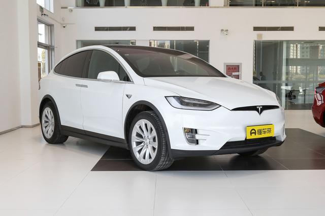 新车｜2023年国产，比Model X更豪华！奔驰EQE SUV最新消息