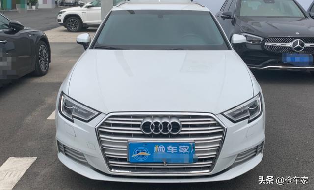 被迫放弃Mini，花13万买辆奥迪A3，小姐姐庆幸定金保住了