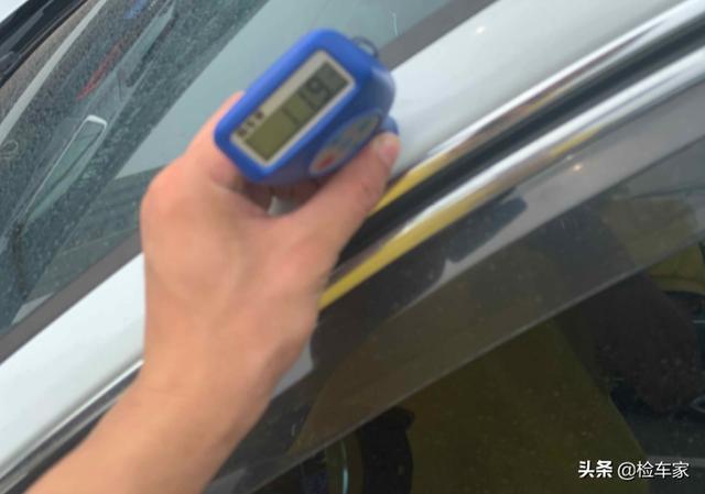 被迫放弃Mini，花13万买辆奥迪A3，小姐姐庆幸定金保住了