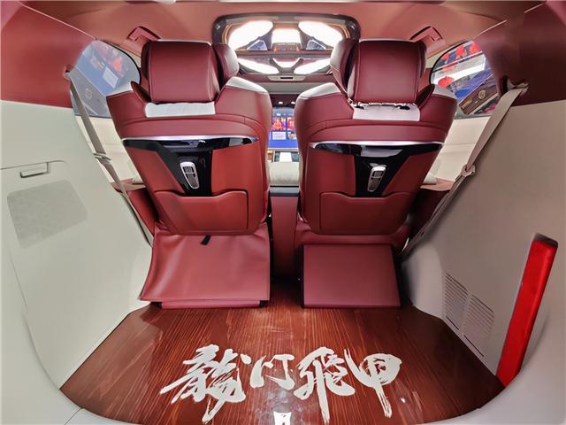 新款别克GL8陆尊653T高端定制，4座龙门飞甲款畅想奢华商务车